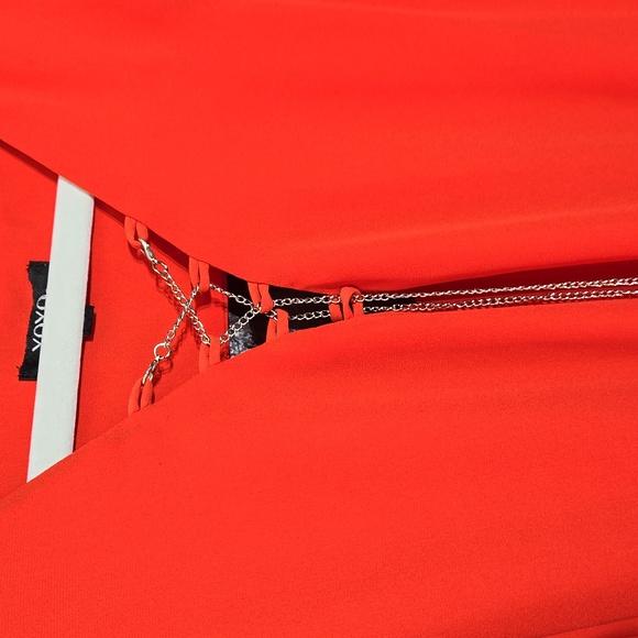 XOXO Cold Shoulder Blouse - Picture 3 of 9